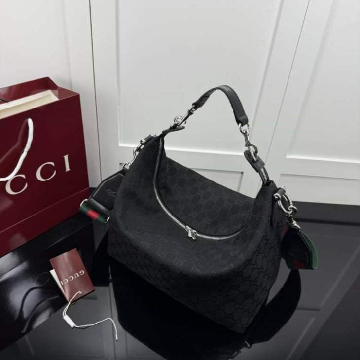 Picture of Gucci Handbags _SKUfw230739653fw